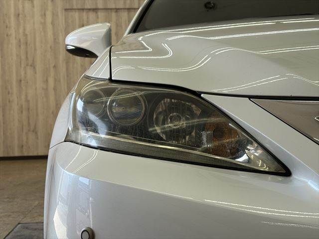 TOYOTA LEXUS CT200H 2011 Image 31