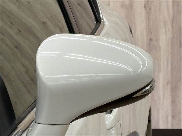 TOYOTA LEXUS CT200H 2011 Image 31