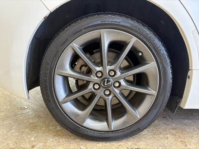 TOYOTA LEXUS CT200H 2011 Image 31