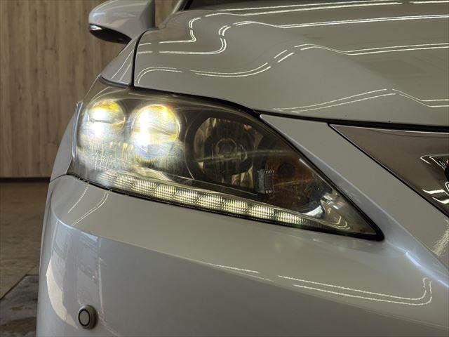 TOYOTA LEXUS CT200H 2011 Image 31