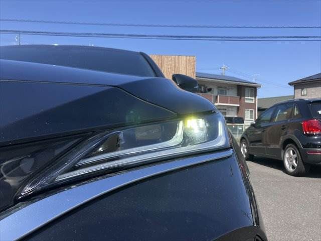 TOYOTA HARRIER 2WD 2021 Image 31