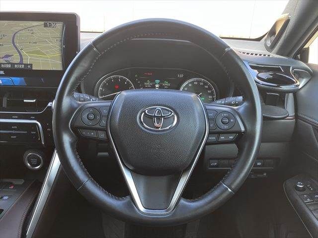 TOYOTA HARRIER 2WD 2021 Image 31