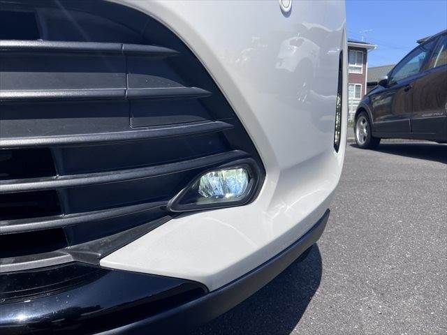 TOYOTA HARRIER 2WD 2017 Image 31