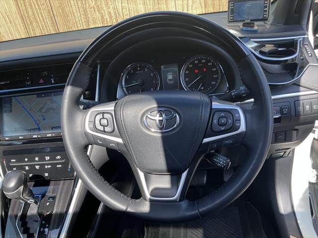 TOYOTA HARRIER 2WD 2017 Image 31