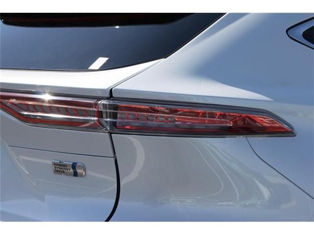 TOYOTA HARRIER HYBRID 2023 Image 31