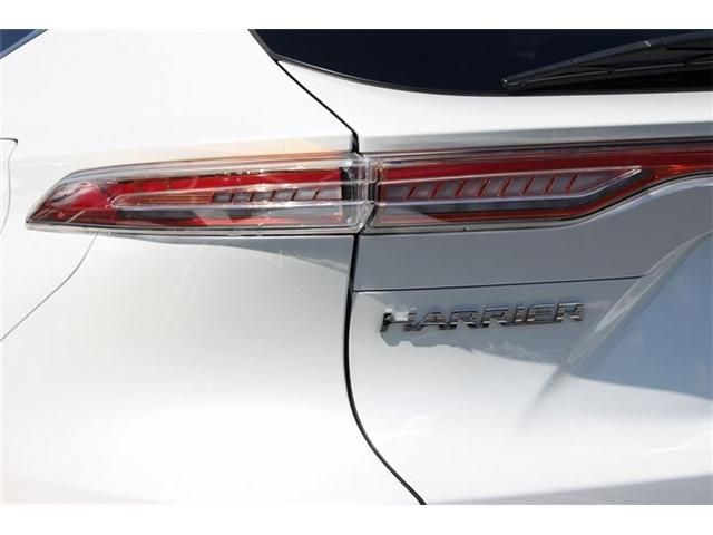 TOYOTA HARRIER HYBRID 2023 Image 31