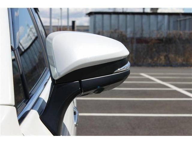 TOYOTA HARRIER HYBRID 2023 Image 31