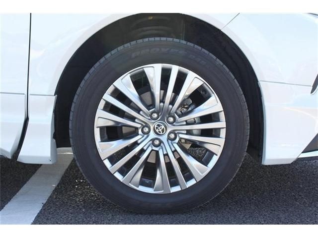 TOYOTA HARRIER HYBRID 2023 Image 31