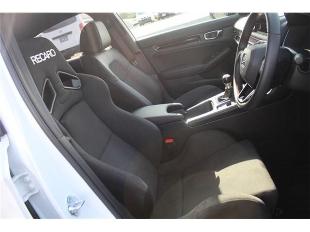 HONDA CIVIC HATCHBACK 2024 Image 31