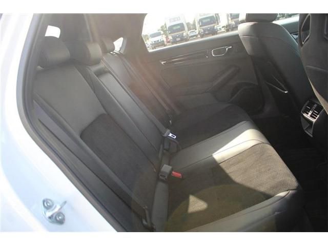 HONDA CIVIC HATCHBACK 2024 Image 31