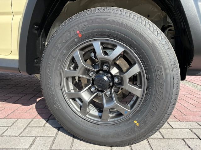 SUZUKI JIMNY NOMADE 2026 Image 31