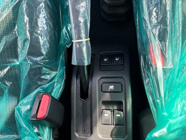 SUZUKI JIMNY NOMADE 2026 Image 31