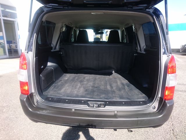 TOYOTA PROBOX VAN HYBRID 2023 Image 31