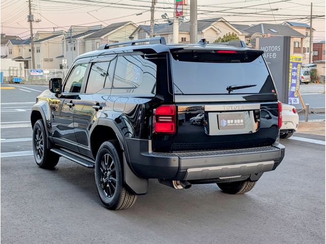 TOYOTA LANDCRUISER 250 2026 Image 31