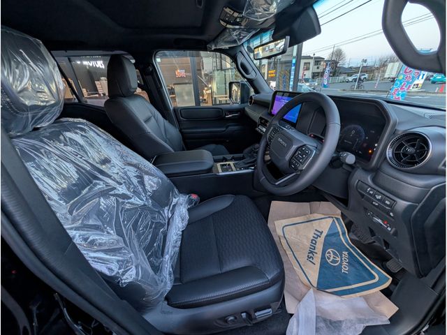 TOYOTA LANDCRUISER 250 2026 Image 31