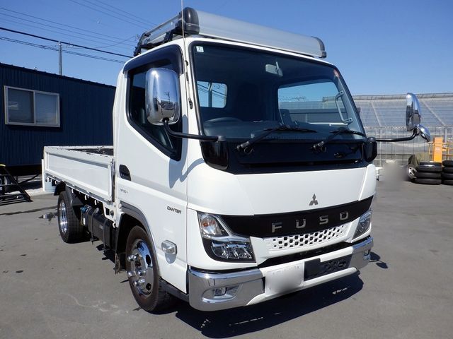 MITSUBISHI CANTER 2023 Image 31