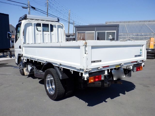 MITSUBISHI CANTER 2023 Image 31