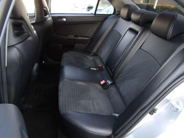 MITSUBISHI LANCER  4WD 2010 Image 31