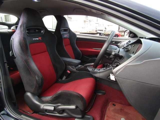 HONDA CIVIC HATCHBACK 2011 Image 31