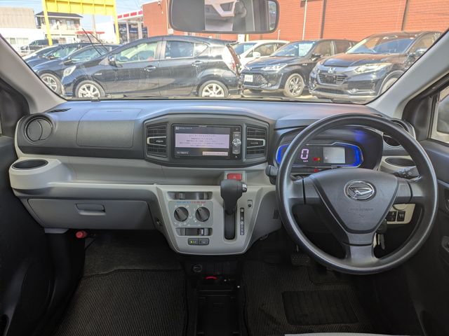 DAIHATSU MIRA E:S 2017 Image 31