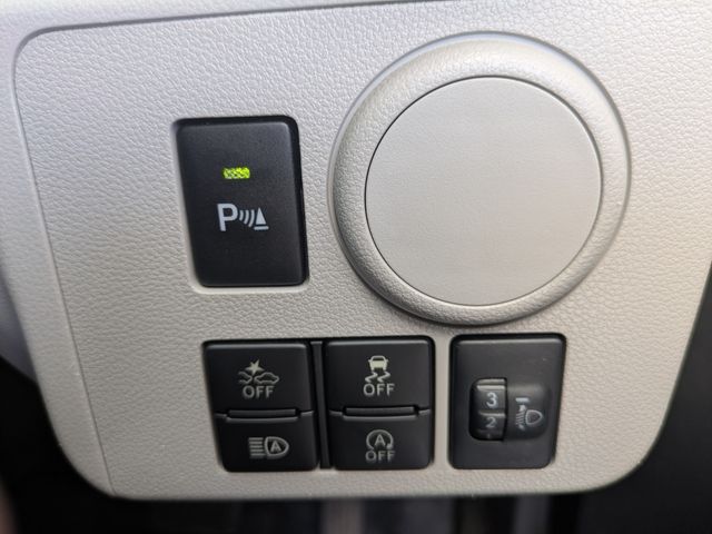 DAIHATSU MIRA E:S 2017 Image 31