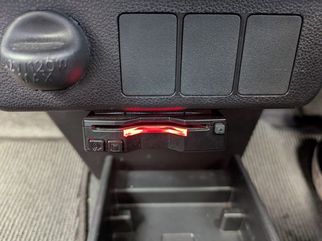 DAIHATSU MIRA E:S 2017 Image 31