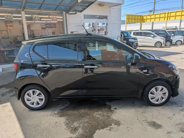 DAIHATSU MIRA E:S 2017 Image 31