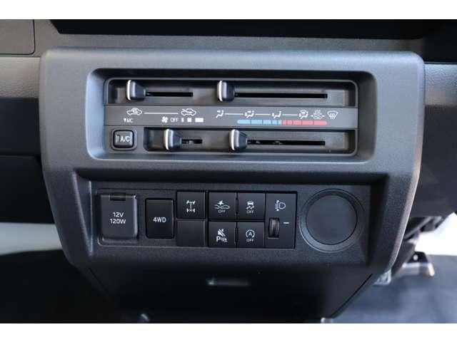 DAIHATSU HIJET TRUCK 4WD 2025 Image 31