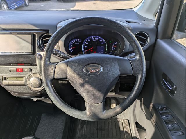 DAIHATSU TANTO EXE CUSTOM 2012 Image 31