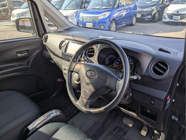 DAIHATSU TANTO EXE CUSTOM 2012 Image 31