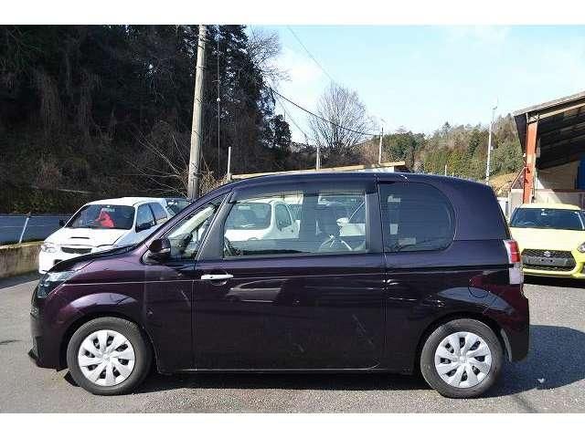 TOYOTA SPADE 2017 Image 31