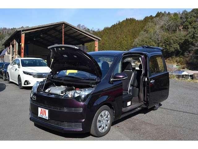 TOYOTA SPADE 2017 Image 31