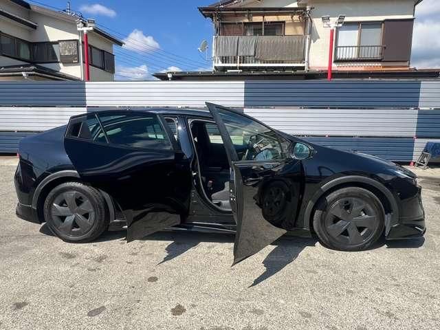 TOYOTA PRIUS 2023 Image 31