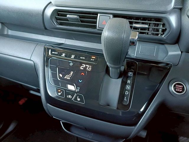 MITSUBISHI EK X SPACE 2023 Image 31