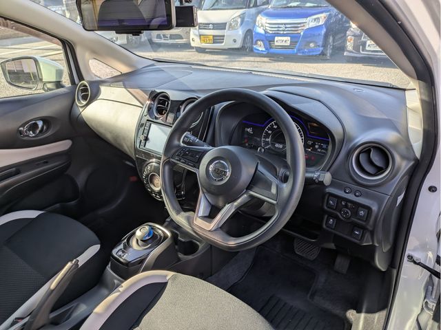 NISSAN NOTE 2018 Image 31