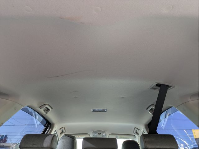 TOYOTA PRIUS ALPHA 2013 Image 31