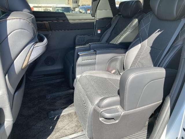 TOYOTA VELLFIRE  HYBRID 4WD 2024 Image 31