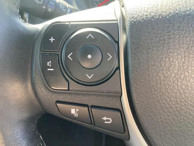 TOYOTA VOXY 4WD 2018 Image 31