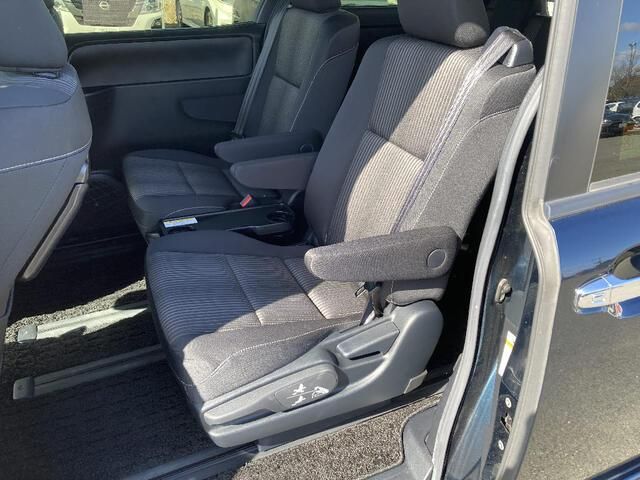 TOYOTA VOXY 4WD 2018 Image 31