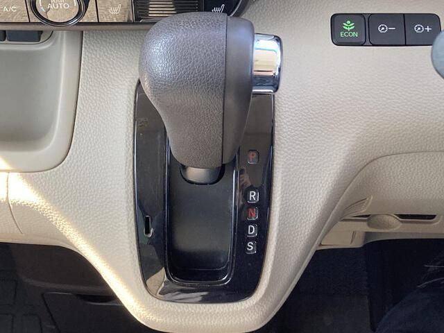 HONDA N BOX 4WD 2018 Image 31