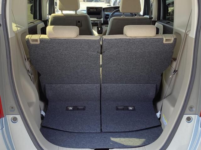 HONDA N BOX 4WD 2018 Image 31