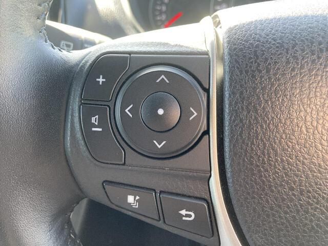 TOYOTA VOXY 4WD 2019 Image 31