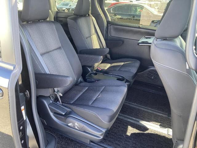 TOYOTA VOXY 4WD 2019 Image 31