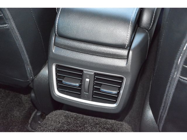 HONDA INSIGHT SEDAN 2019 Image 31