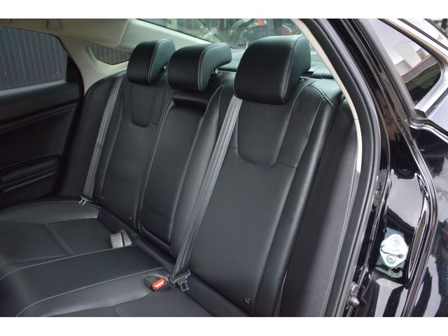 HONDA INSIGHT SEDAN 2019 Image 31