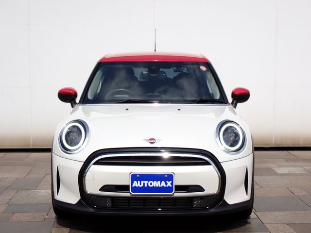 BMW MINI COOPER D 5DOOR 2023 Image 31