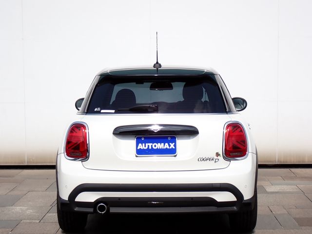 BMW MINI COOPER D 5DOOR 2023 Image 31