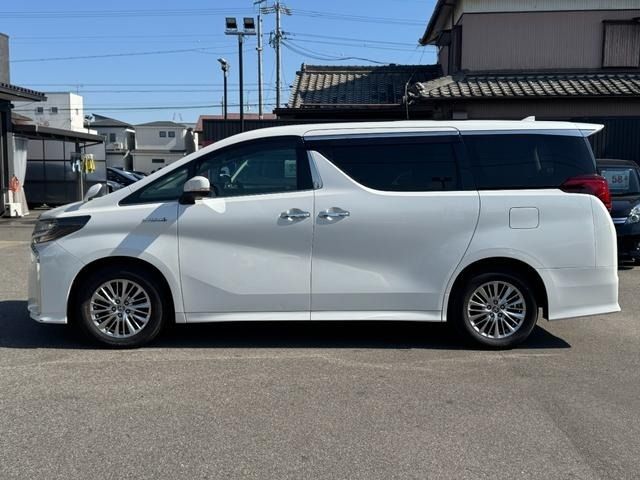 TOYOTA ALPHARD HYBRID 4WD 2021 Image 31