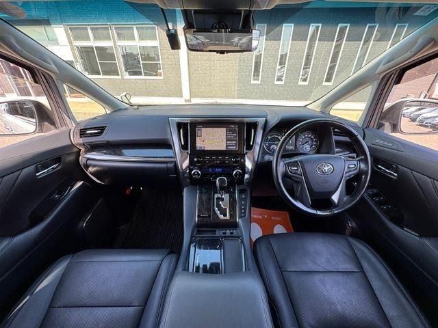 TOYOTA ALPHARD HYBRID 4WD 2021 Image 31