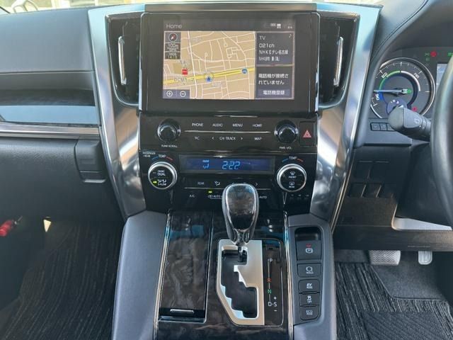 TOYOTA ALPHARD HYBRID 4WD 2021 Image 31